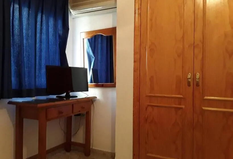 スタンダードルーム, Hostal Miguel