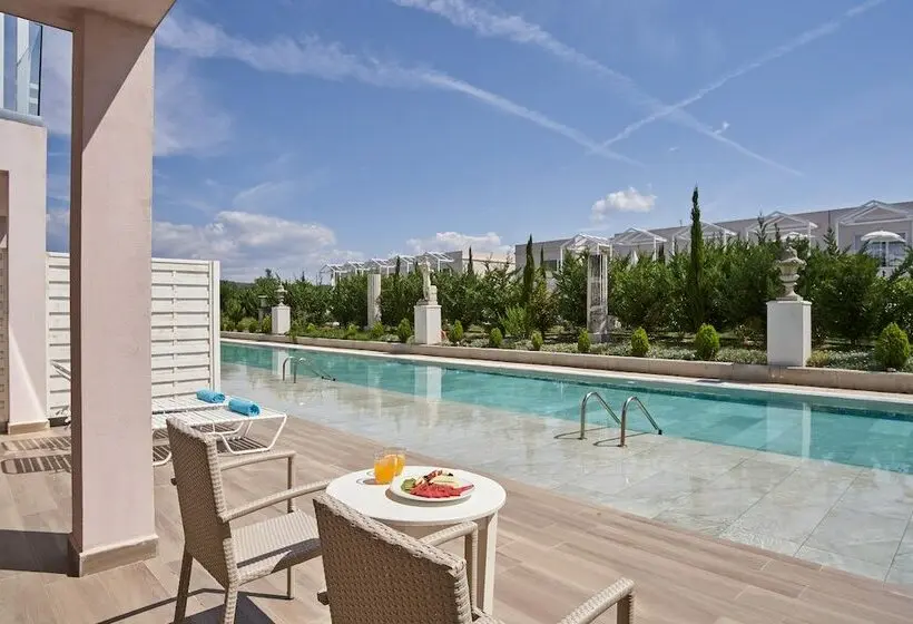 اتاق سوپریور, Sandy Villas Resort
