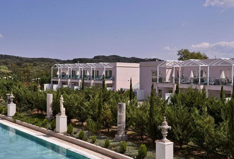 Номер Superior Вид на Бассейн, Sandy Villas Resort