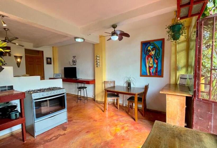 דירת חדר, Villas Jacquelina