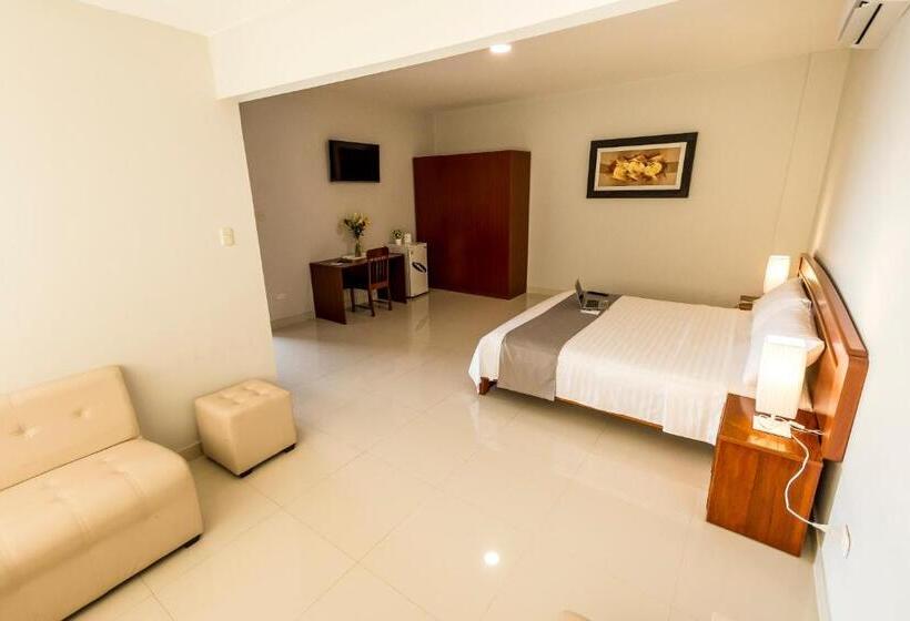 스위트, Cumbaza Hotel & Convenciones