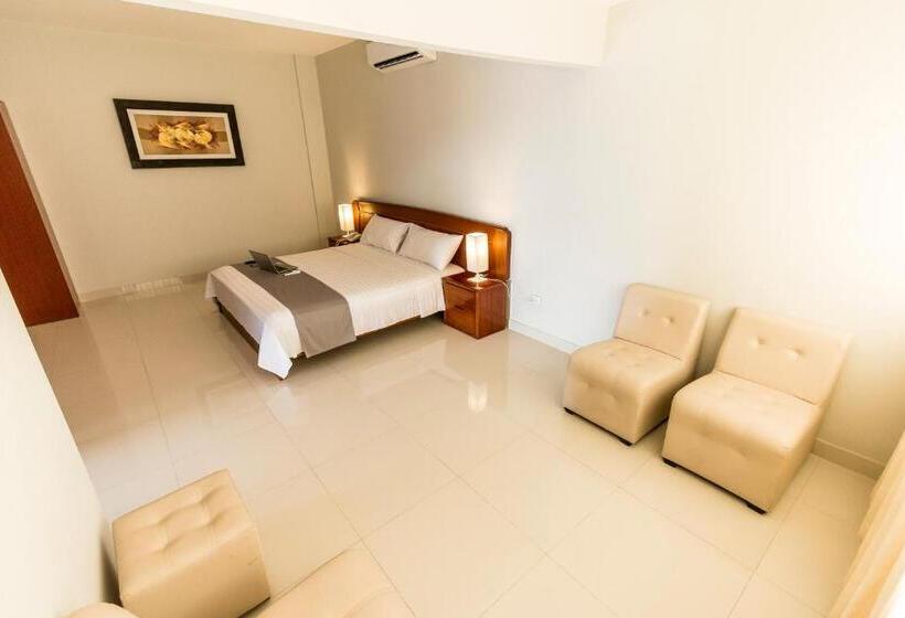סוויטה, Cumbaza Hotel & Convenciones