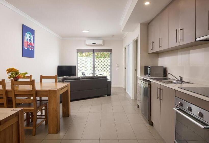 내측 침실 1개 아파트, Airport Apartments By Vetroblu