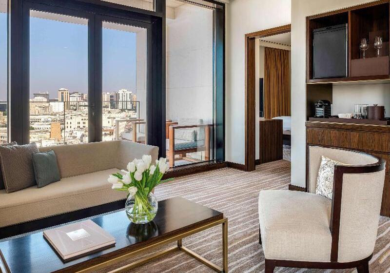 سوئیت با تخت بزرگ, Alwadi Hotel Doha   Mgallery