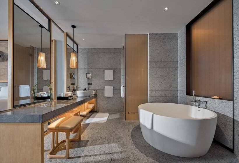 패밀리 스위트, Crowne Plaza Sanya Haitang Bay Resort, An Ihg