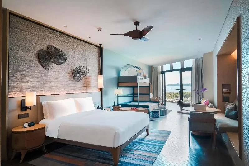 オーシャンビュースタンダードルームバルコニー付き, Crowne Plaza Sanya Haitang Bay Resort, An Ihg