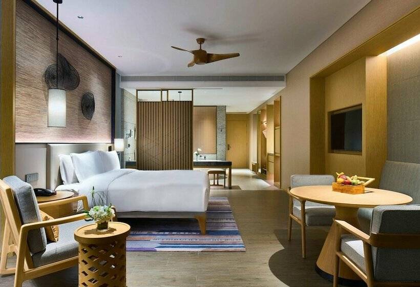 스탠다드 룸 더블 침대 바다 전망, Crowne Plaza Sanya Haitang Bay Resort, An Ihg