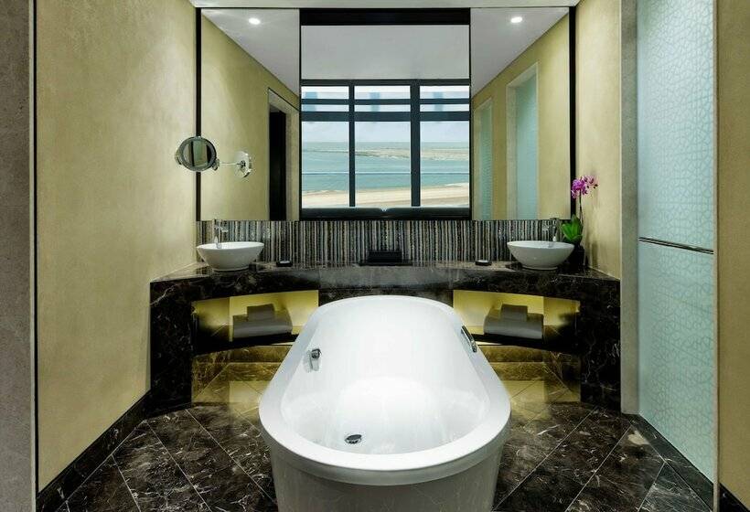 Номер Стандарт Двуспальная Кровать, Grand Hyatt Abu Dhabi Hotel & Residences Emirates Pearl