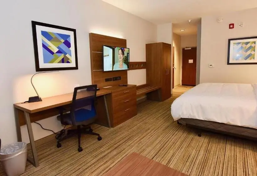 身障者適用スイートルーム, Holiday Inn Express & Suites   Perryville I 55, An Ihg
