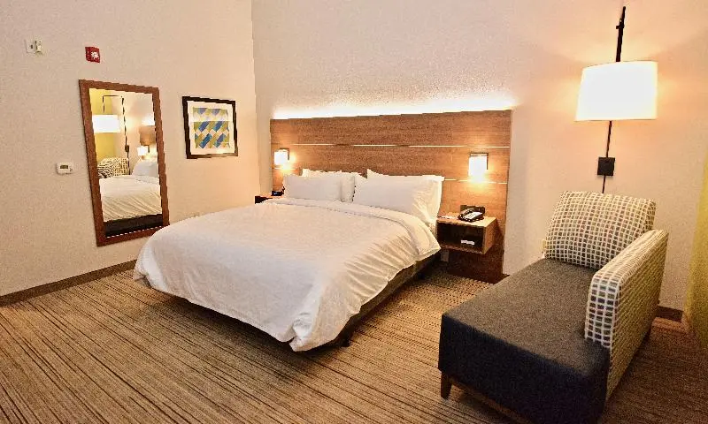 身障者適用スタンダードルーム, Holiday Inn Express & Suites   Perryville I 55, An Ihg