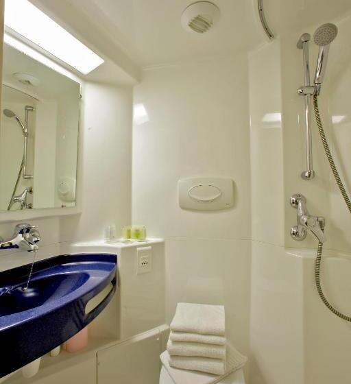 غرفة قياسية, Hôtel De L'océan