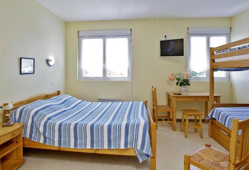 غرفة عائلية, Hôtel De L'océan