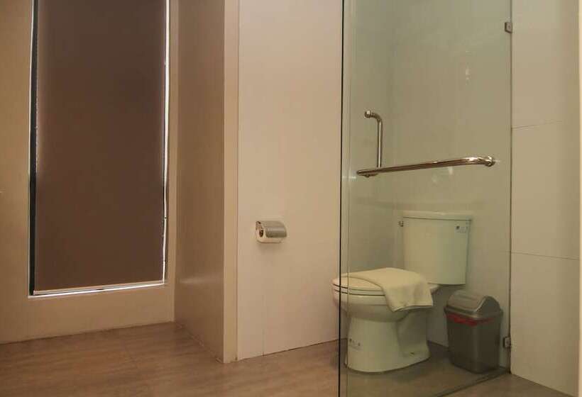 Standard Yhden Hengen Huone, Mabolo Royal