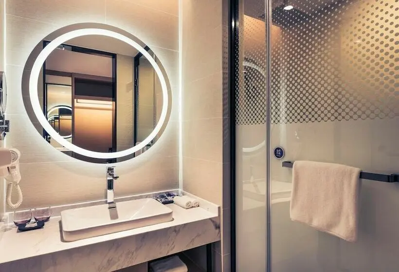 اتاق لوکس, Mercure Shanghai Hongqiao Railway Station
