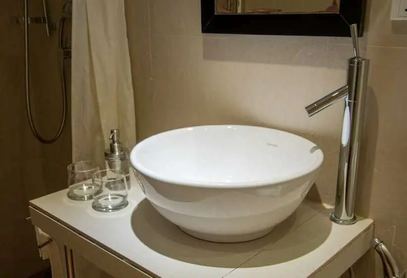 اتاق لوکس, Sala Boutique