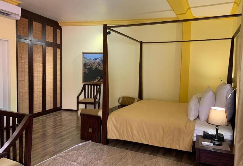 اتاق لوکس, Sala Boutique