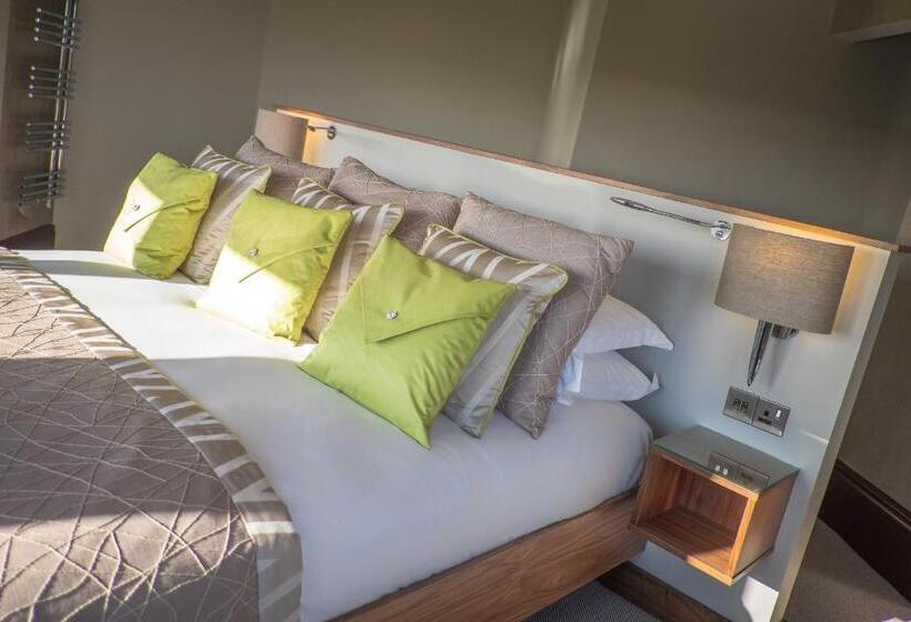 デラックスルーム, The Grand