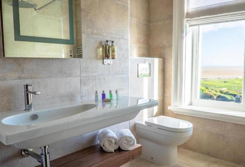 デラックスルーム, The Grand