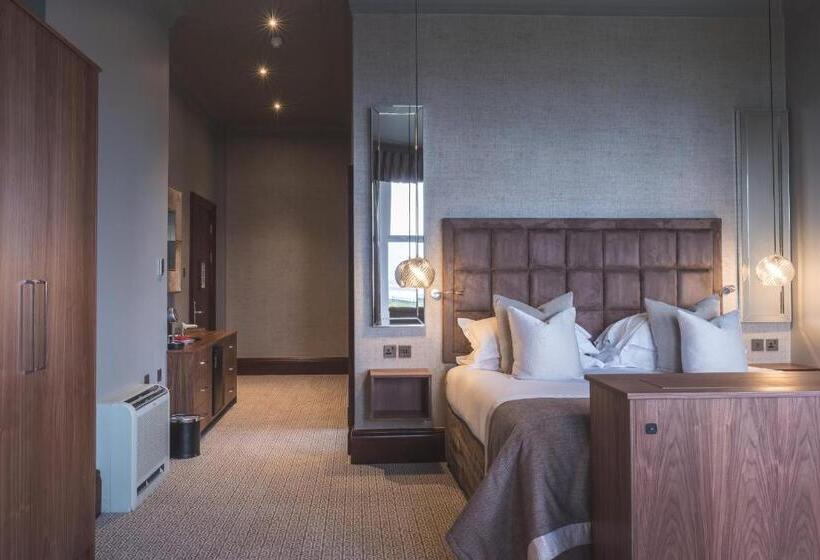 デラックスルーム, The Grand