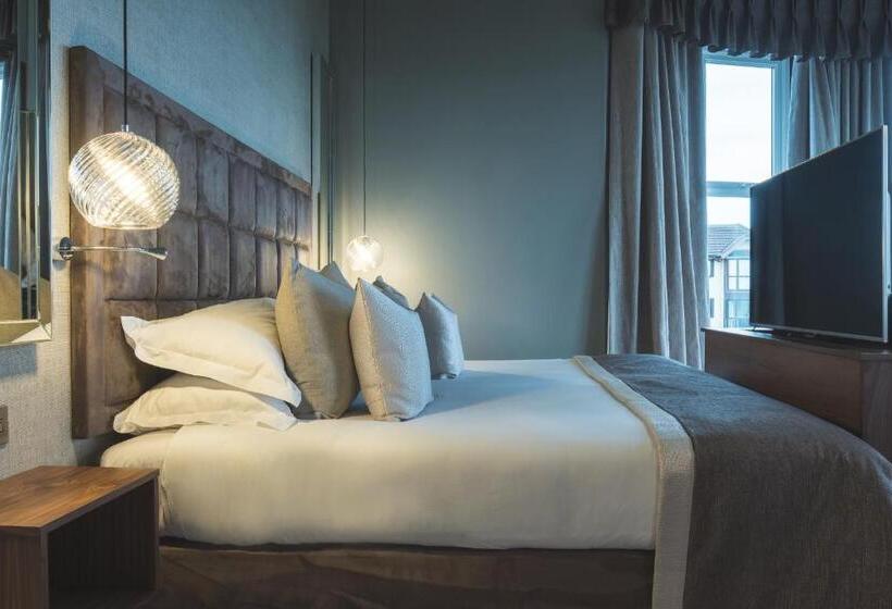 デラックスルーム, The Grand