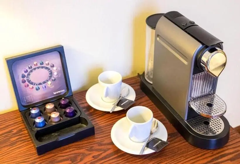 スタンダードルーム, The Grand