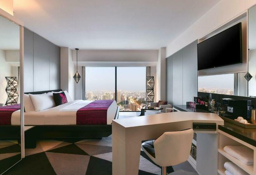 اتاق استاندارد با تخت بزرگ, W Amman