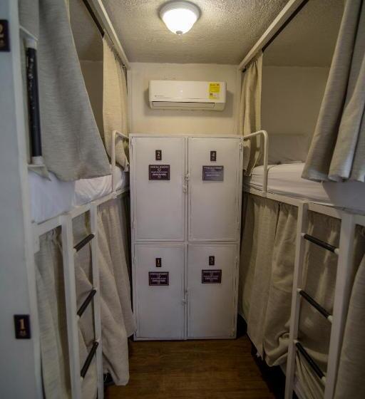 سرير فى غرفة مشتركه, Life Is Good Cartagena Hostel