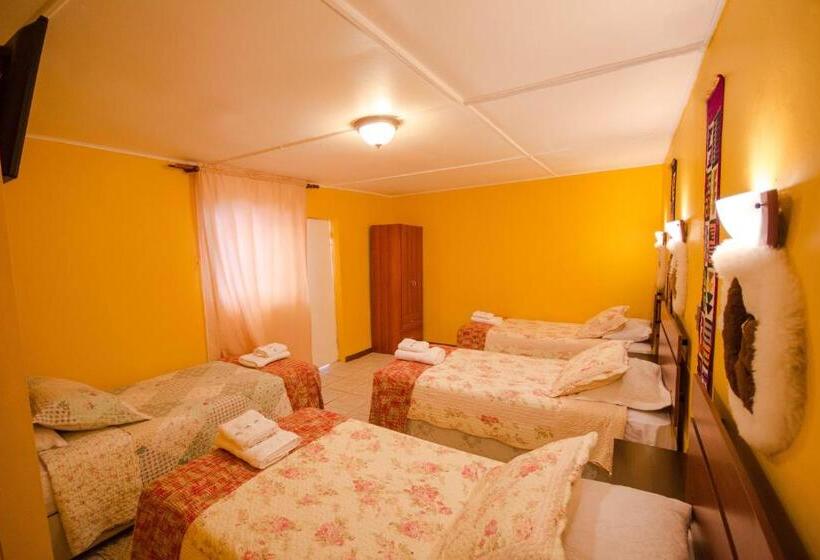ファミリールーム, Hostal Kirckir