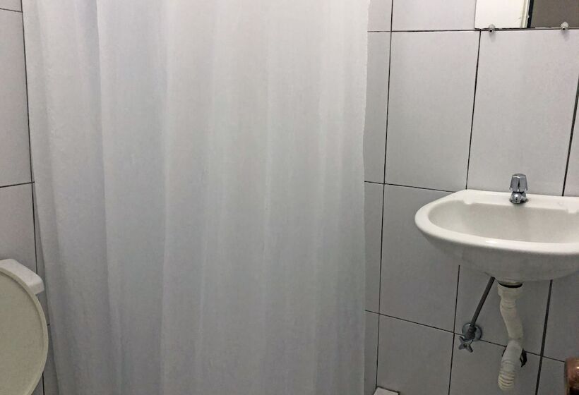 标准间, Hostal Latina