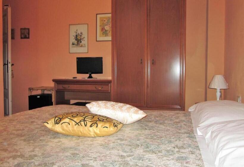 Éénpersoons Deluxe Kamer, B&b Regina Margherita