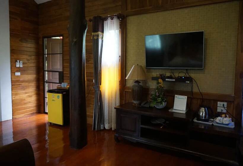 Номер Deluxe, Buraphat Resort