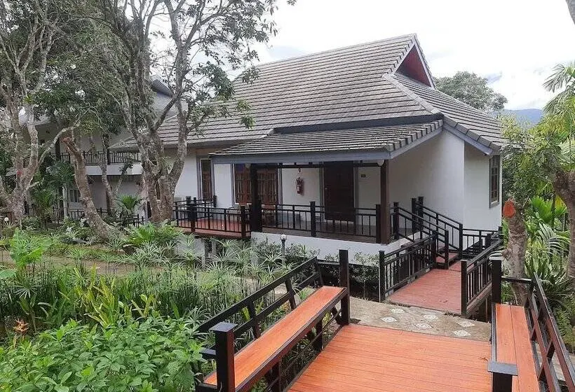 ファミリールーム, Buraphat Resort