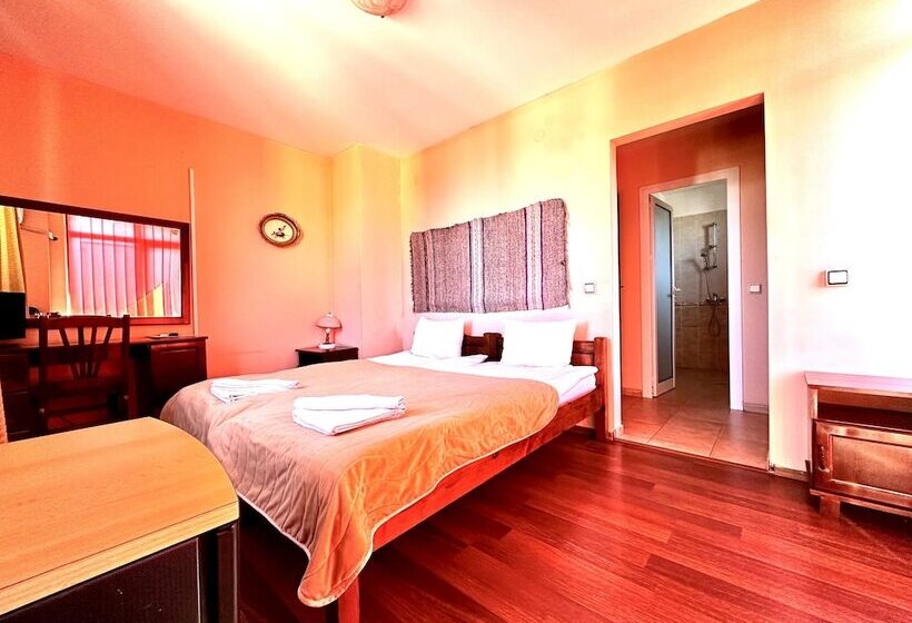 标准间带山景, Family Hotel Carpe Diem