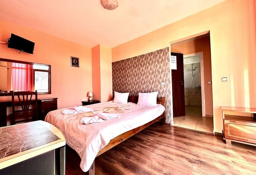 标准间带山景, Family Hotel Carpe Diem