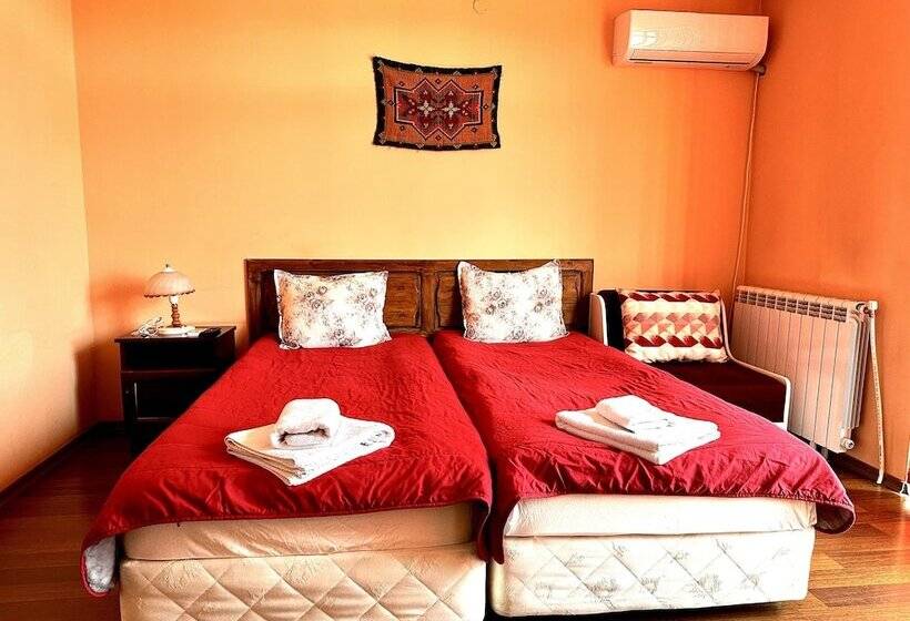 标准间带山景, Family Hotel Carpe Diem