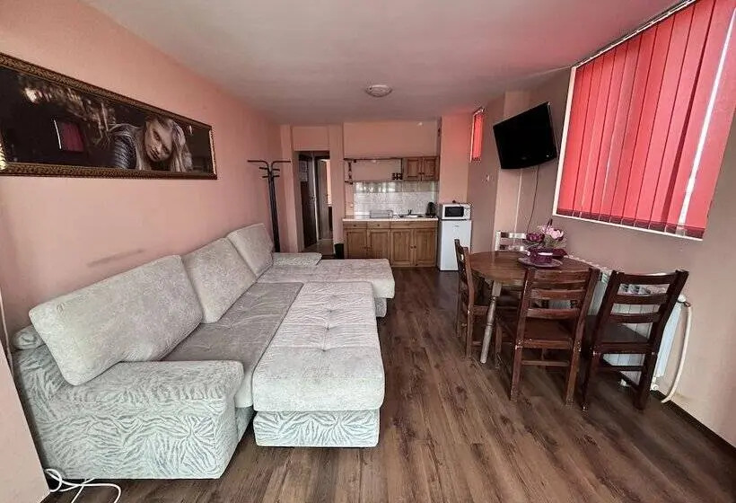 ２ベッドルームのコンフォートアパートメント, Family Hotel Carpe Diem