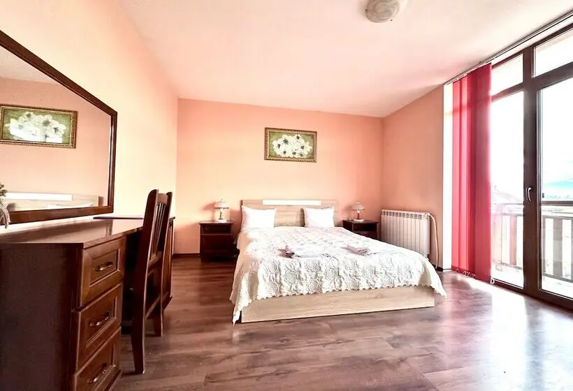 ２ベッドルームのコンフォートアパートメント, Family Hotel Carpe Diem