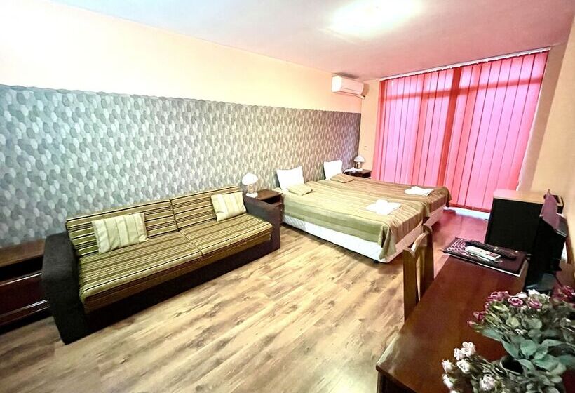 带山景的复式房间, Family Hotel Carpe Diem