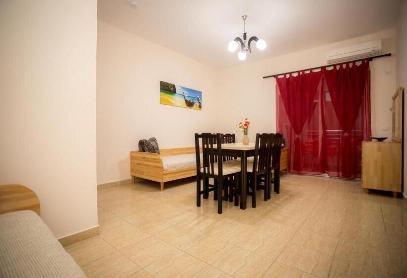 Appartement 1 Chambre avec Balcon, Albania