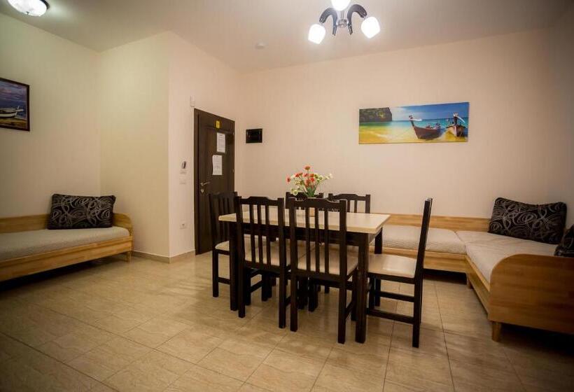 Appartement 1 Chambre avec Balcon, Albania