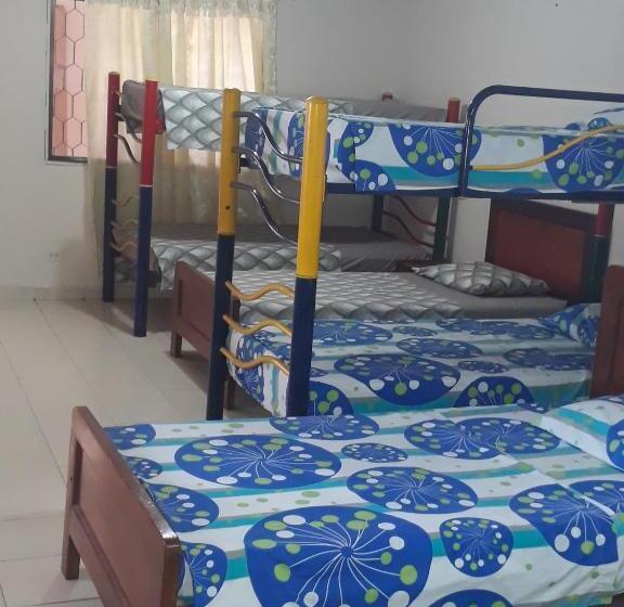 חדר משפתחתי סופריור, Granada Inn