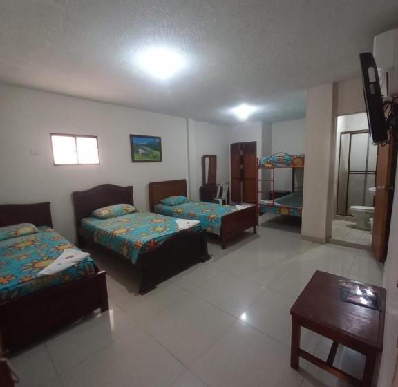 חדר משפתחתי סופריור, Granada Inn