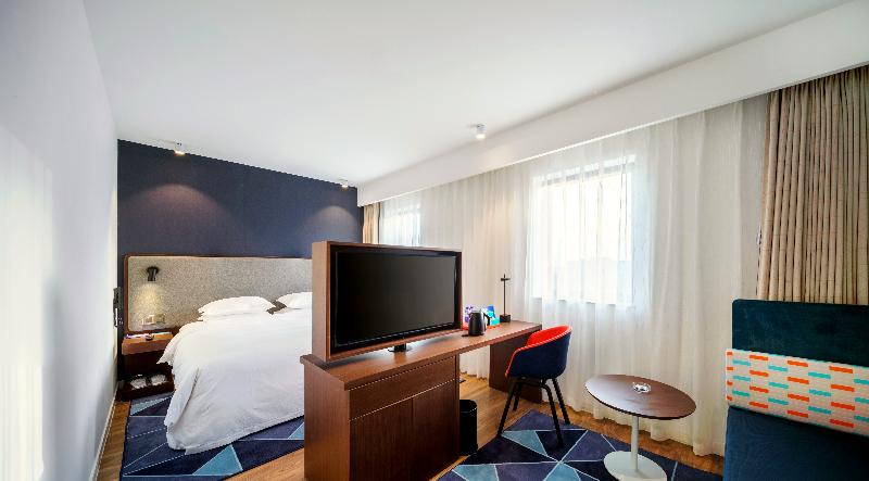 스탠다드 룸 킹사이즈 침대, Holiday Inn Express Shaoxing Paojiang By Ihg