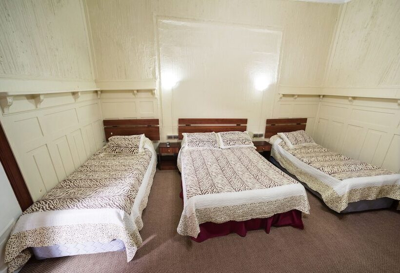 חדר סטנדרט לארבעה, Si