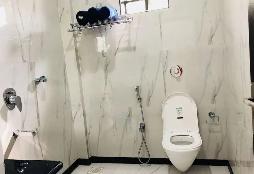 Habitació Triple Deluxe, Swati