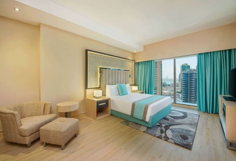 Апартаменты 3 Спальни, Wyndham Doha West Bay