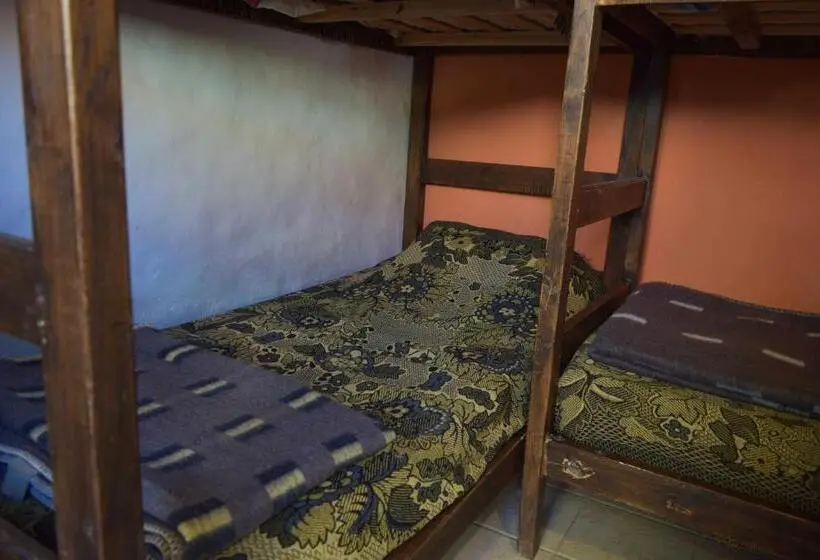 スタンダード4人部屋, Tierra Andina Hostel