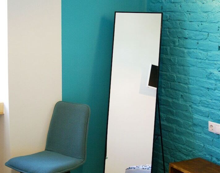 غرفة قياسية حمام مشترك, A16 Hostel