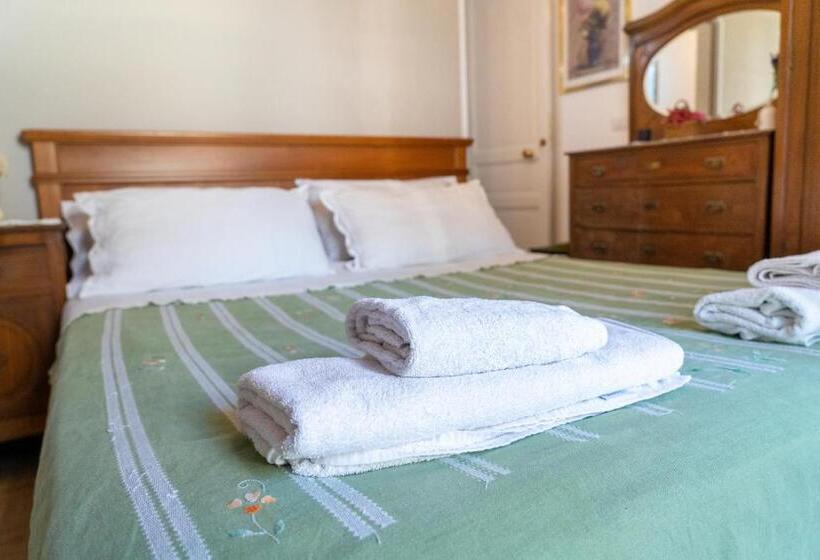 חדר סטנדרט עם מרפסת, Dolmen House