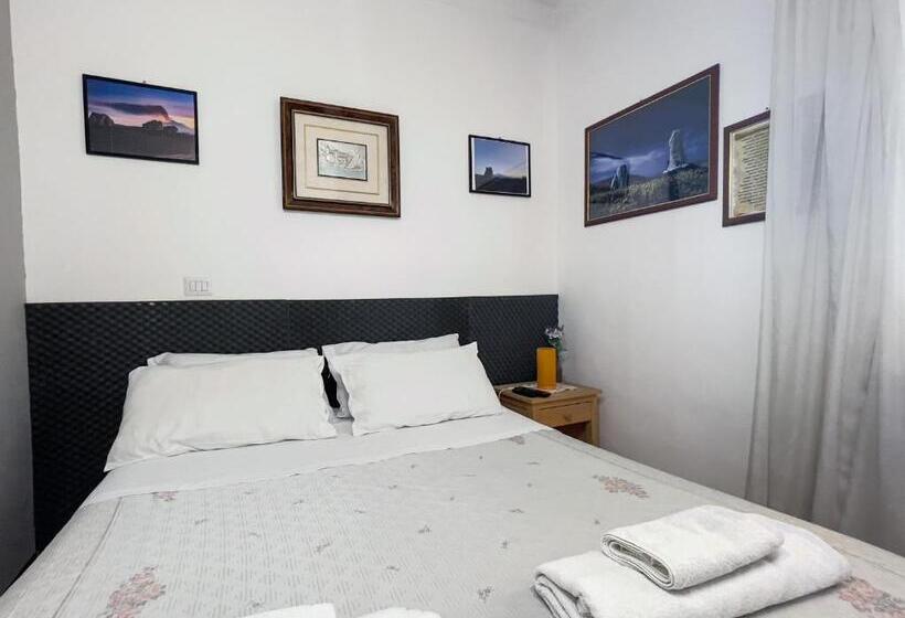 חדר סטנדרט, Dolmen House